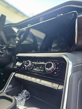 2026 GMC Sierra 3500 Denali