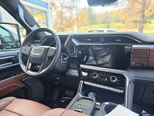 2026 GMC Sierra 3500 Denali