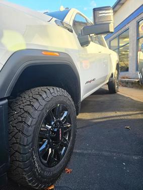 2026 GMC Sierra 2500 AT4