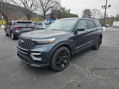 2023 Ford Explorer ST-Line