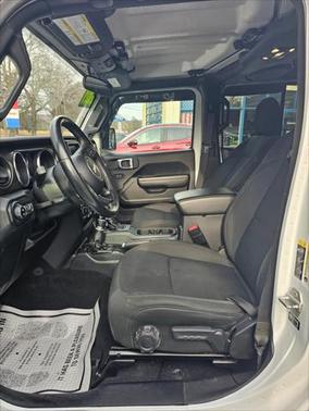 2021 Jeep Gladiator Sport