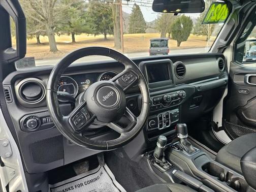 2021 Jeep Gladiator Sport