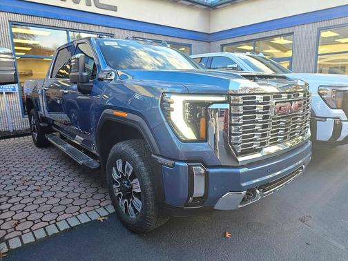 2026 GMC Sierra 2500 Denali