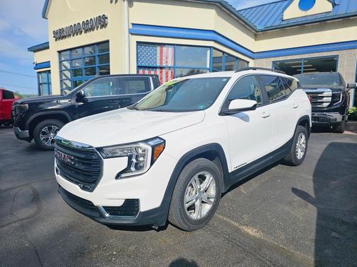 Summit White 2022 GMC Terrain SLE