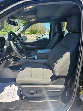 Agate Black Metallic 2025 Ford F-150 XLT