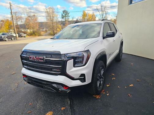 2026 GMC Terrain AWD AT4