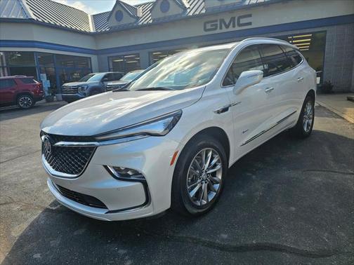 2023 Buick Enclave Avenir AWD