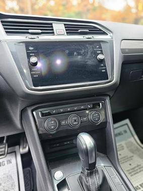 2021 Volkswagen Tiguan 2.0T SE R-Line Black 4MOTION