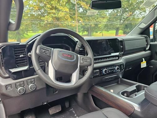 2026 GMC Sierra 2500 SLT