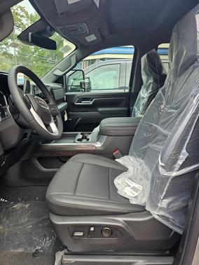 2026 GMC Sierra 2500 SLT