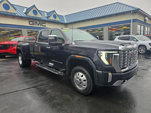 2024 GMC Sierra 3500 Denali