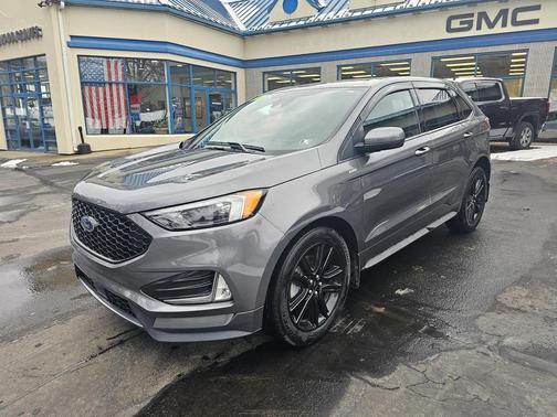 2022 Ford Edge ST Line