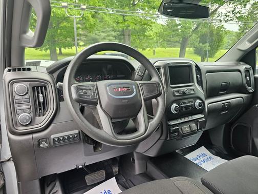 Sterling Metallic 2024 GMC Sierra 2500 Pro