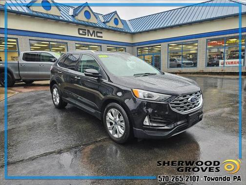 2022 Ford Edge Titanium