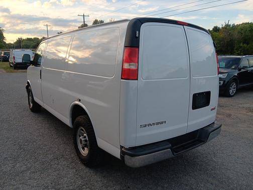 Summit White 2021 GMC Savana 2500 Work Van