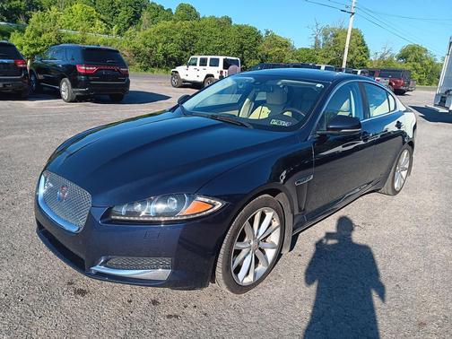 Dark Sapphire Metallic 2015 Jaguar XF 3.0 Portfolio