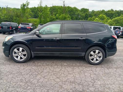 Black Granite Metallic 2015 Chevrolet Traverse LTZ