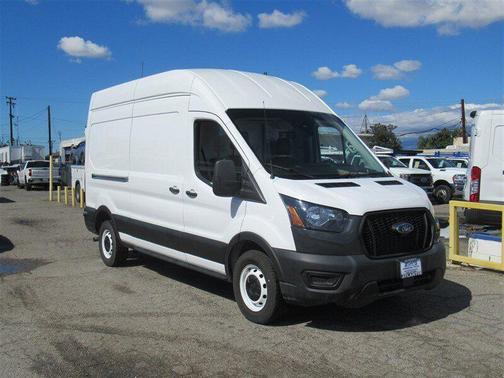2022 Ford Transit-250 Base
