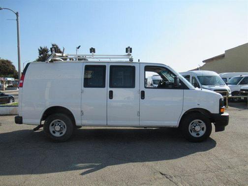 2017 Chevrolet Express 2500 Work Van