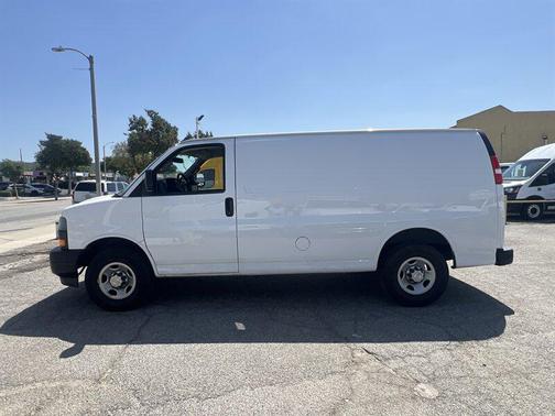 2021 Chevrolet Express 2500 RWD 2500 Regular Wheelbase WT