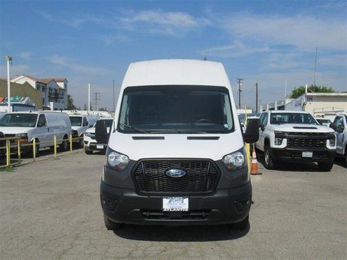 2022 Ford Transit-250 Base