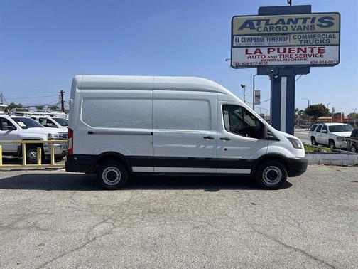 Oxford White 2019 Ford Transit-350 Base