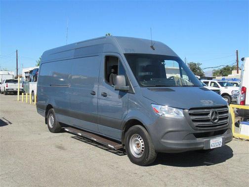 2019 Mercedes-Benz Sprinter 2500 Cargo Van