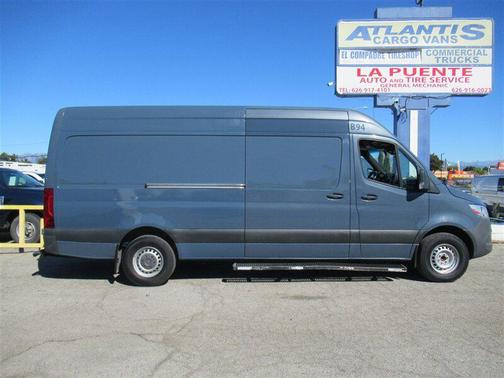 2019 Mercedes-Benz Sprinter 2500 Cargo Van