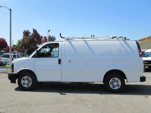 2017 Chevrolet Express 2500 Work Van