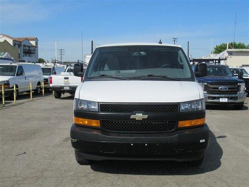 2022 Chevrolet Express 3500 RWD 3500 Regular Wheelbase WT