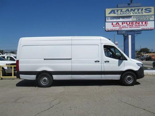 2022 Mercedes-Benz Sprinter 2500 High Roof
