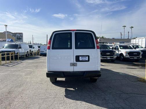2011 Chevrolet Express 2500 Work Van