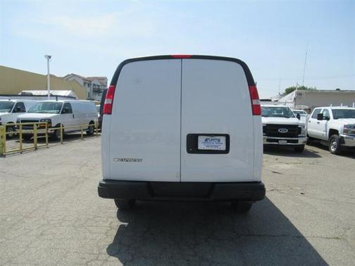 2020 Chevrolet Express 3500 RWD 3500 Regular Wheelbase WT