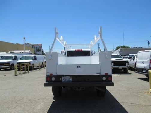 2021 RAM 2500 Tradesman Crew Cab 4x2 8' Box