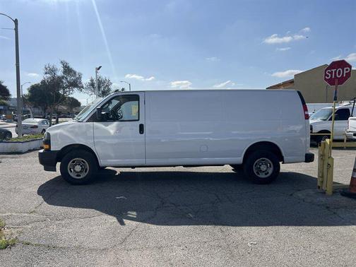 2023 Chevrolet Express 2500 RWD 2500 Extended Wheelbase WT