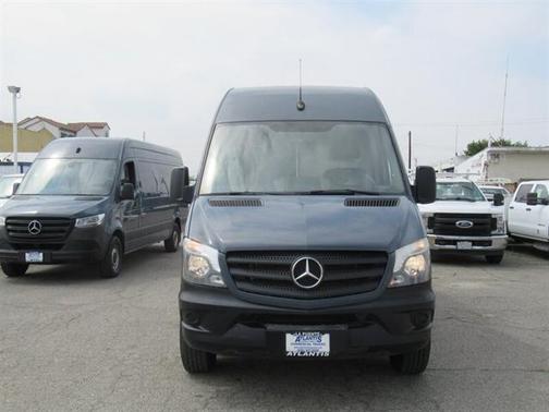 2018 Mercedes-Benz Sprinter 2500 Standard Roof