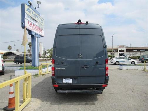 2018 Mercedes-Benz Sprinter 2500 Standard Roof