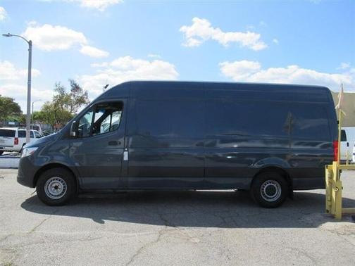 2019 Mercedes-Benz Sprinter 2500 Cargo Van