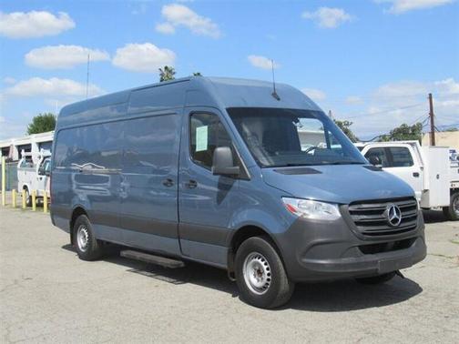 2019 Mercedes-Benz Sprinter 2500 Cargo Van