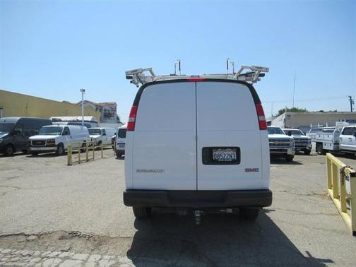 2022 GMC Savana 2500 Work Van