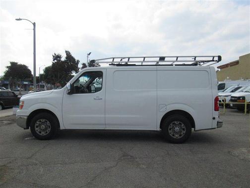 2020 Nissan NV Cargo NV3500 HD S V8