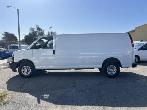 2023 Chevrolet Express 2500 RWD 2500 Extended Wheelbase WT