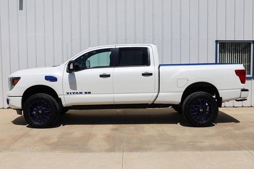 Pearl White 2018 Nissan Titan XD 4x4 Diesel Crew Cab SV