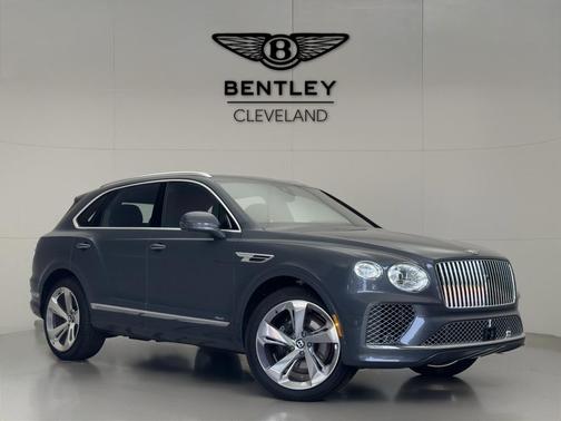 2025 Bentley Bentayga Azure V8