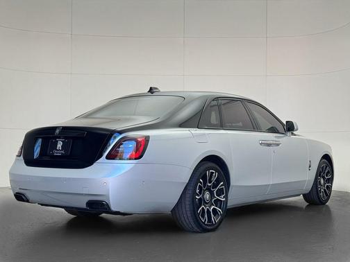 2023 Rolls-Royce Ghost 