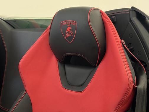 2023 Lamborghini Huracan EVO Spyder RWD