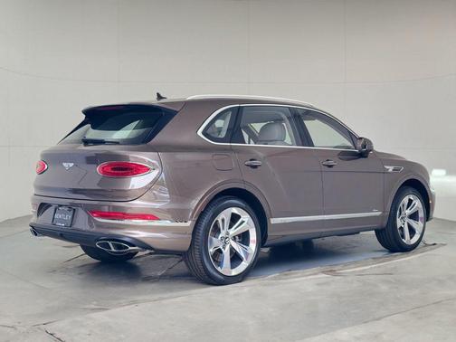 2025 Bentley Bentayga Azure