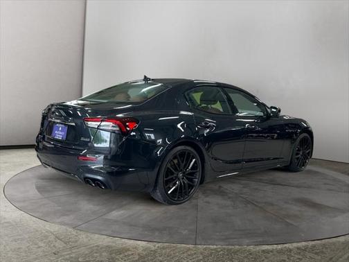 2023 Maserati Ghibli Modena Q4
