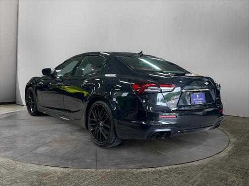 2023 Maserati Ghibli Modena Q4