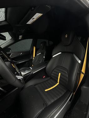 2024 Ferrari Purosangue Base